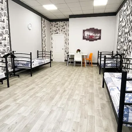 Hostel U-vv30 *